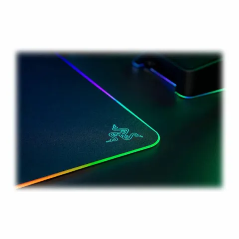 موس پد گیمینگ ریزر (255*355)RAZER Firefly V2 MOUSEPAD - تصویر ۴