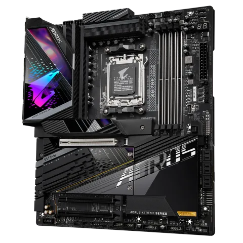 مادربرد گیگابایت مدل AORUS X670E XTREME - تصویر ۳
