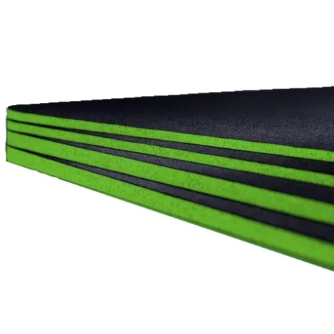 موس پد گیمینگ ریزر مدل RAZER GIGANTUS V2 XXL MOUSEPAD - تصویر ۳