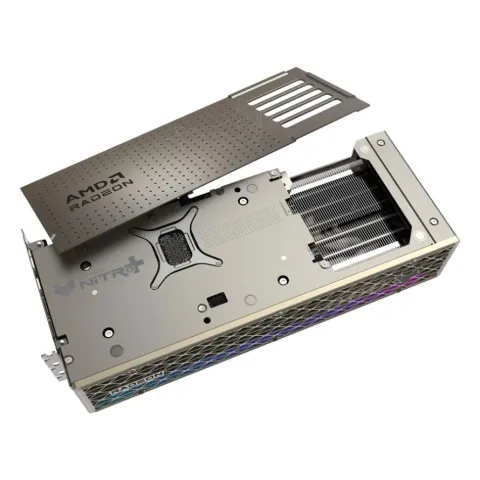 کارت گرافیک سافایر SAPPHIRE NITRO+ AMD Radeon RX 9070 XT OC 16GB - تصویر ۶
