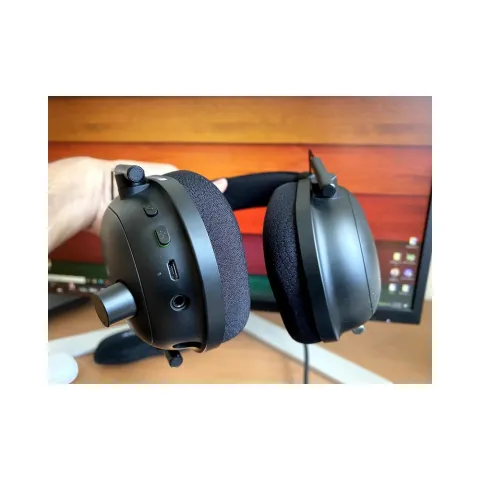 هدست ریزر RAZER BLACKSHARK V2 Pro 2023 EDITION - تصویر ۱۲